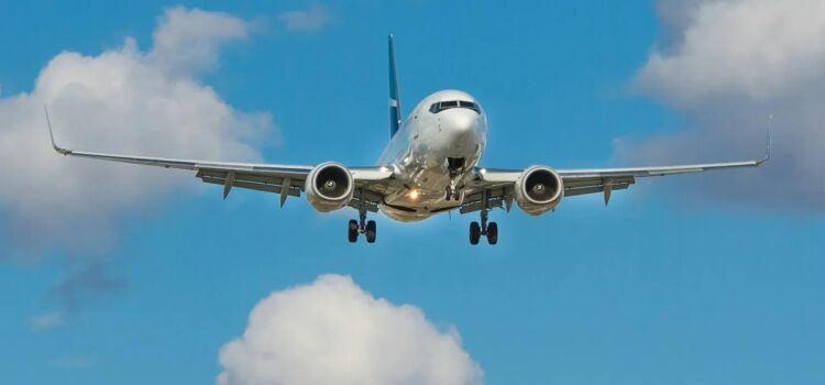 Verantwortliche in Deutschland werden wach … wieder eine Anlage, die nicht gebaut wird… wann werden die Kölner wach ? white airplane on mid air
